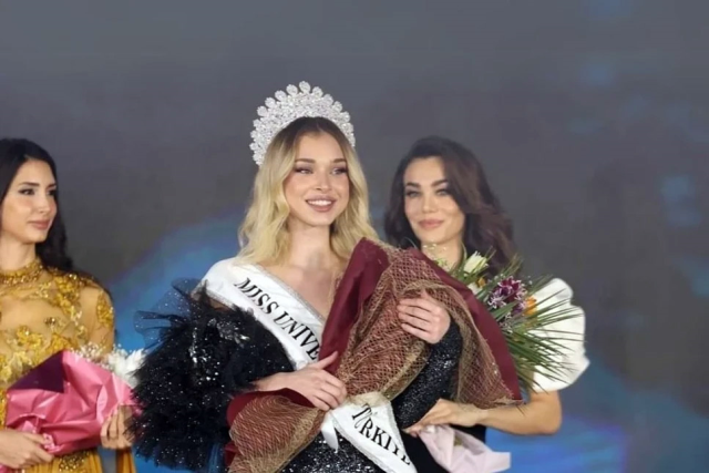 Miss Universe Turkey winner confessed to aesthetic procedures after facing criticism