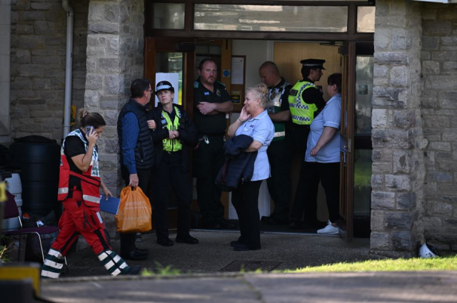 Suspected carbon monoxide poisoning in a nursing home in England: 3 dead, 7 injured