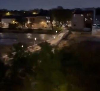 The floodwaters in Spain destroyed a giant bridge in 3 seconds