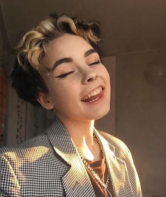 TikTok influencer took her own life after making her last posts in the hospital where she was receiving treatment