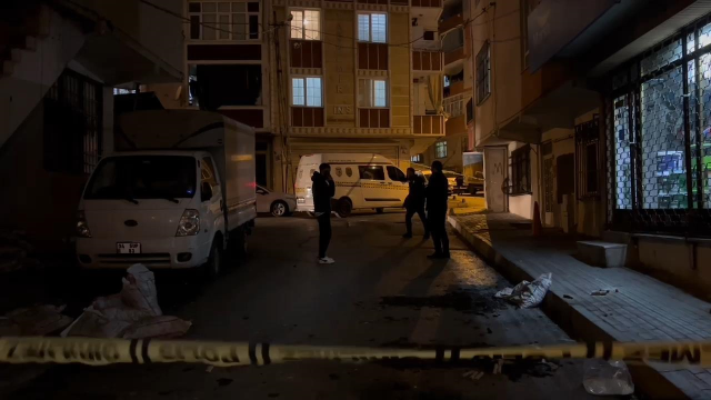 Attack on police vehicle with EYP and Molotov cocktail in Bağcılar, Istanbul