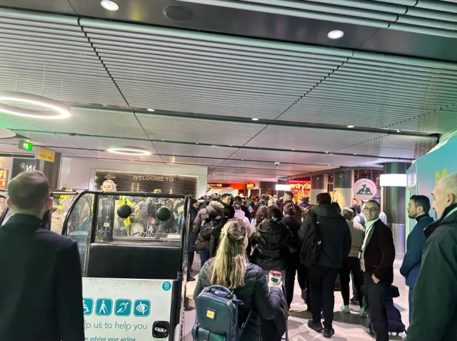 Bomb scare at the second busiest airport in the UK: Passengers evacuated