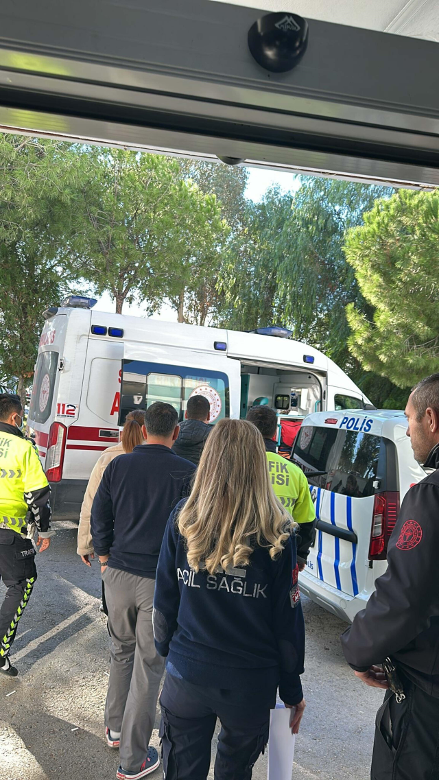 Knife fight in the high school courtyard in Izmir: 3 students, 5 injured