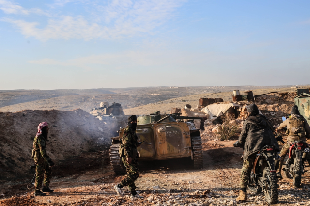 The terrorist tunnels in Tel Rifat captured by the opposition were seen for the first time