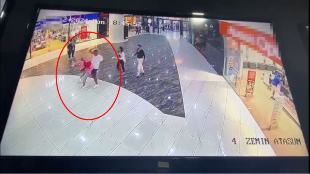 Assaulted Her Ex-Partner and Sister at the Shopping Mall