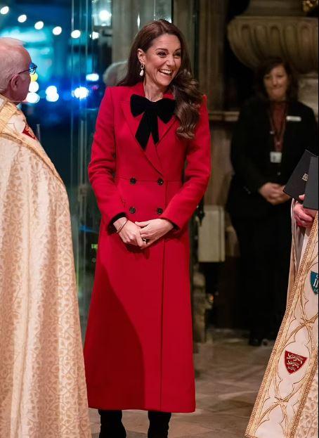 Cancer patient Kate Middleton experienced emotional moments at the Christmas event