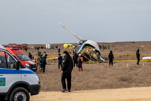 The statements of the man who survived the plane crash are quite interesting