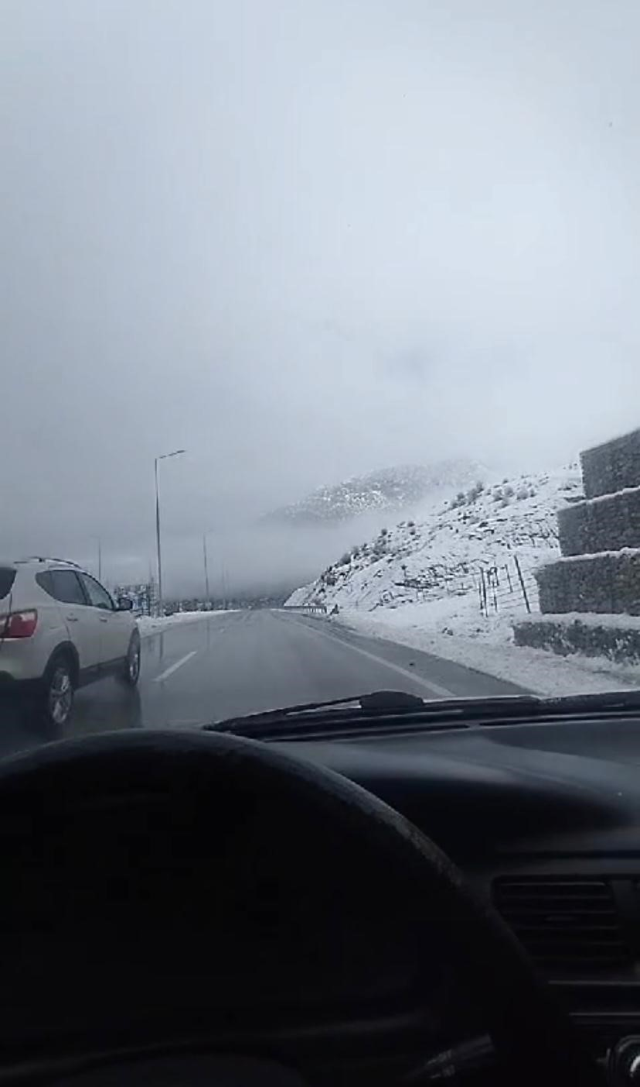 Journey from summer to winter in a 4-minute tunnel