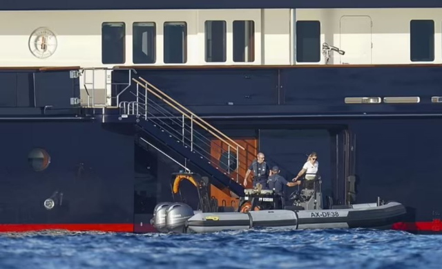 Customs officials raided Bezos' yacht