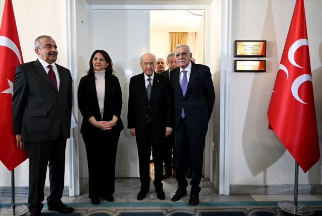 Attention-grabbing trustee application after the Imralı delegation's visit to Bahçeli