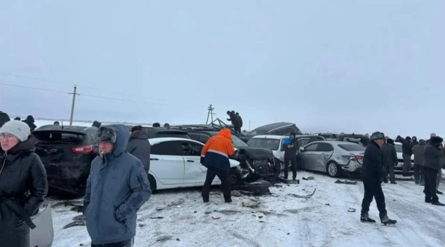 Chain collision involving 95 vehicles in Kazakhstan