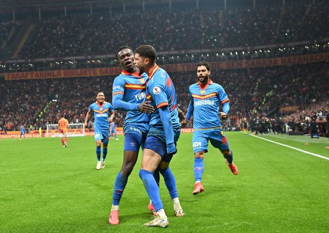 Galatasaray defeated Göztepe 2-1 at home