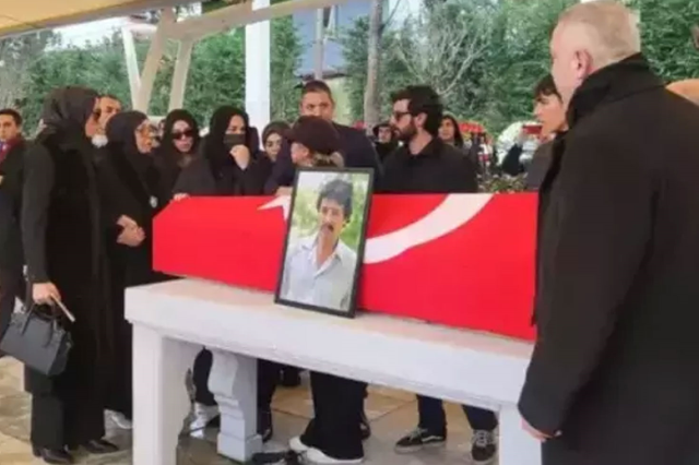 Tuğçe Tayfur had insulted at her father's funeral! Her niece Şirin Gözalıcı spoke about the incident