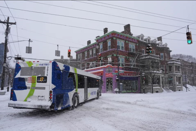 Winter storm claimed 6 lives: A man was found frozen at a bus stop