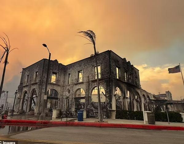 Before and after photos show the destruction caused by the Los Angeles fire