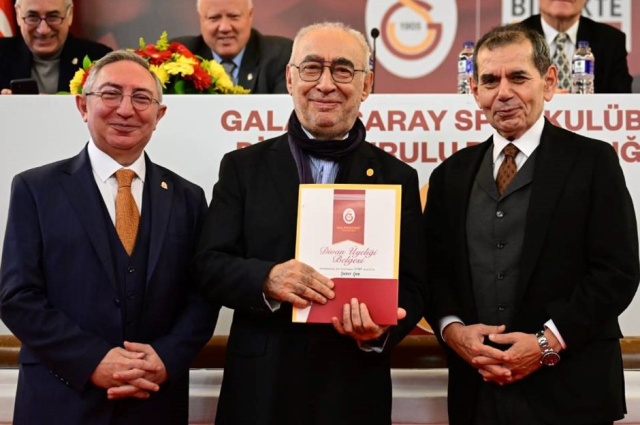 Master artist Şener Şen became a member of the Galatasaray Divan Assembly