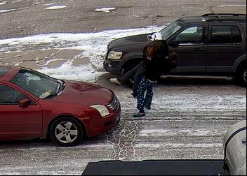 A dispute between a woman and a man in traffic turned into a fight