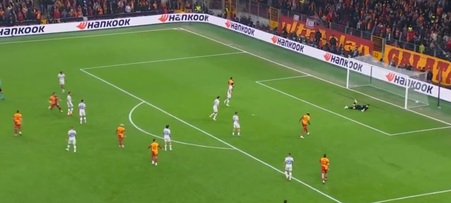 The stands said 'shoot', and he shot: A legendary goal from Abdülkerim that will be remembered for a long time