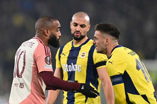 Fenerbahçe drew 0-0 with Lyon