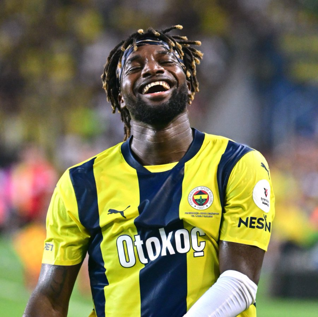 Allan Saint-Maximin's transfer has been canceled