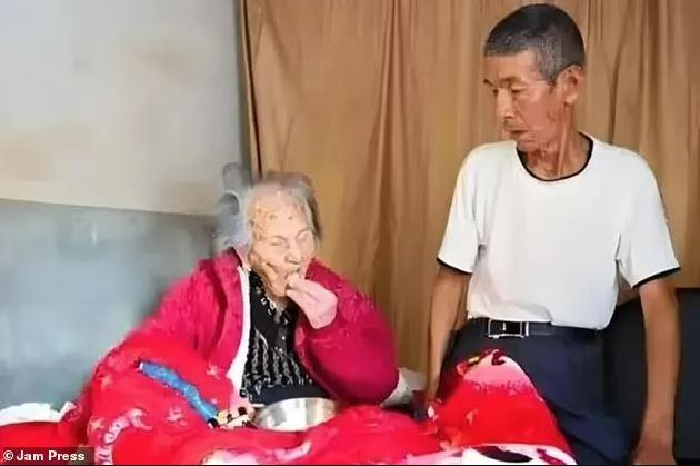 The world's oldest woman, aged 122, bids farewell to life