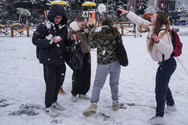 Istanbul snow alert! İmamoğlu, who rushed to AKOM, gave a time and warned