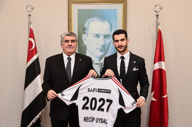 Beşiktaş signed a 2-year new contract with Necip Uysal