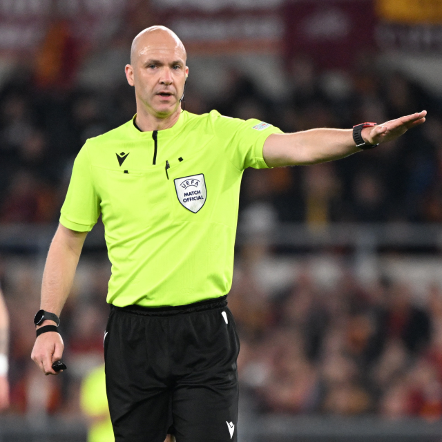 Anthony Taylor will officiate the Galatasaray-AZ Alkmaar match