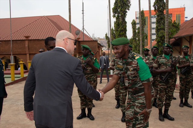 The first Turkish language training for the Cameroon army has begun