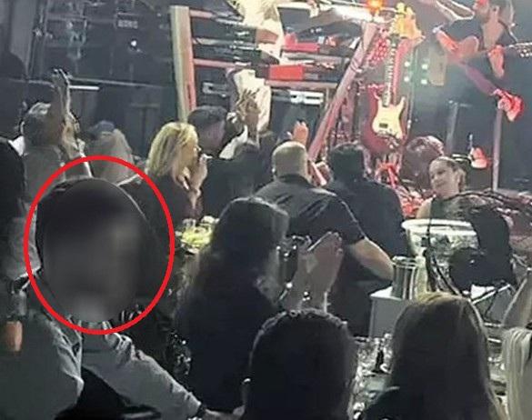 Derya Uluğ's obsessive fan, who disregarded the reconciliation decision, was arrested