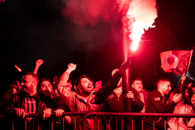 Thousands of fans flocked! Champion Gençlerbirliği was welcomed with enthusiasm in Ankara