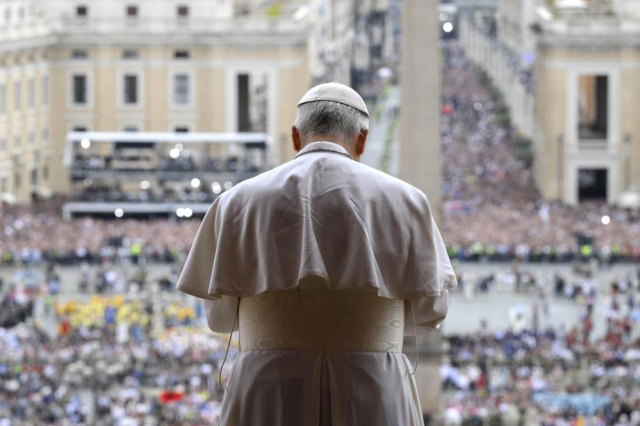 Pope Leo XIV's first Sunday prayer emphasizes Gaza and Ukraine