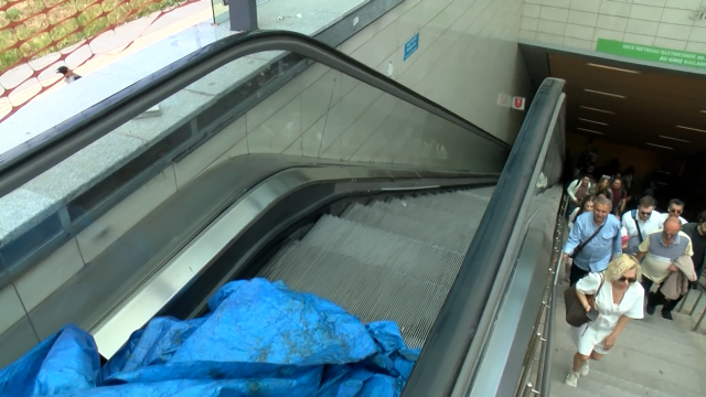 The escalator at Ünalan Metro Station broke down
