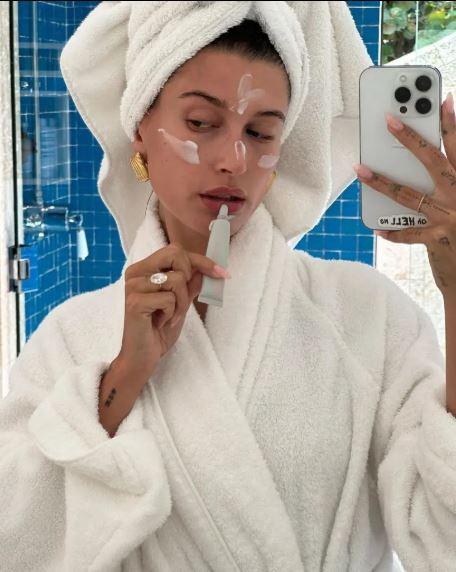 Hailey Bieber joined the billionaire club by selling her cosmetics brand for 1 billion dollars