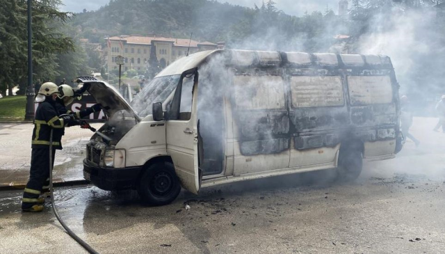 Angry citizen set the vehicle on fire by pouring gasoline during the inspection