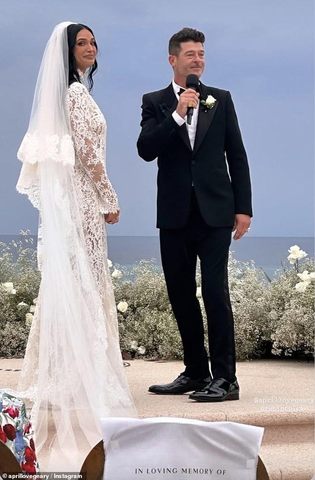 Robin Thicke and April Love Geary got married in a magical wedding in Mexico