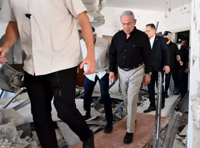 Day 7 of the war! Israel struck the Arak nuclear facility, retaliation came from Iran