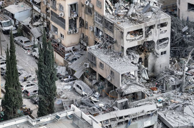 Day 7 of the war! Israel struck the Arak nuclear facility, retaliation came from Iran