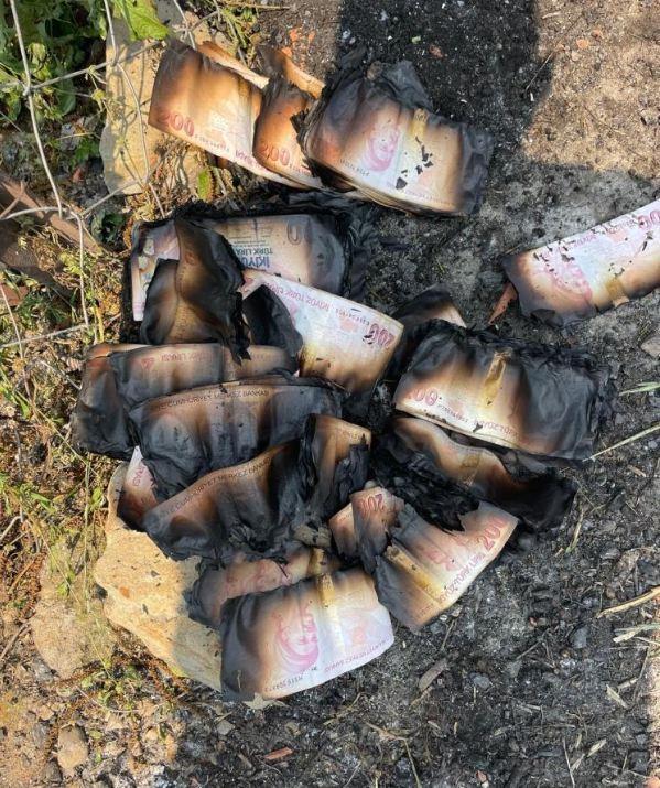 All his savings burned, he experienced great happiness with the news from the Central Bank