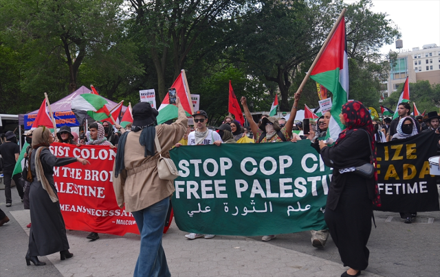 The American people do not want to go to war with Iran! Protests began in New York