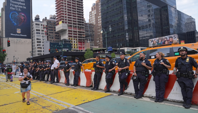 The American people do not want to go to war with Iran! Protests began in New York