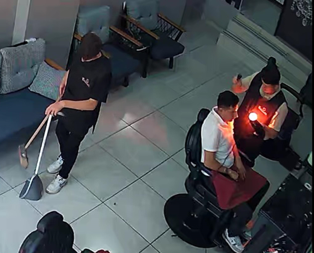 The hairdryer exploded like a bomb in the barber shop