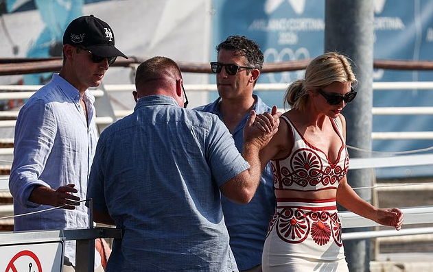 Ivanka Trump, who came to Italy for Jeff Bezos's wedding, dazzled with her elegance