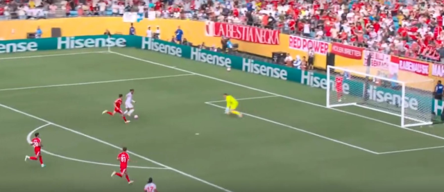 Leroy Sane missed a one-on-one chance at the last moment, Bayern Munich lost the lead