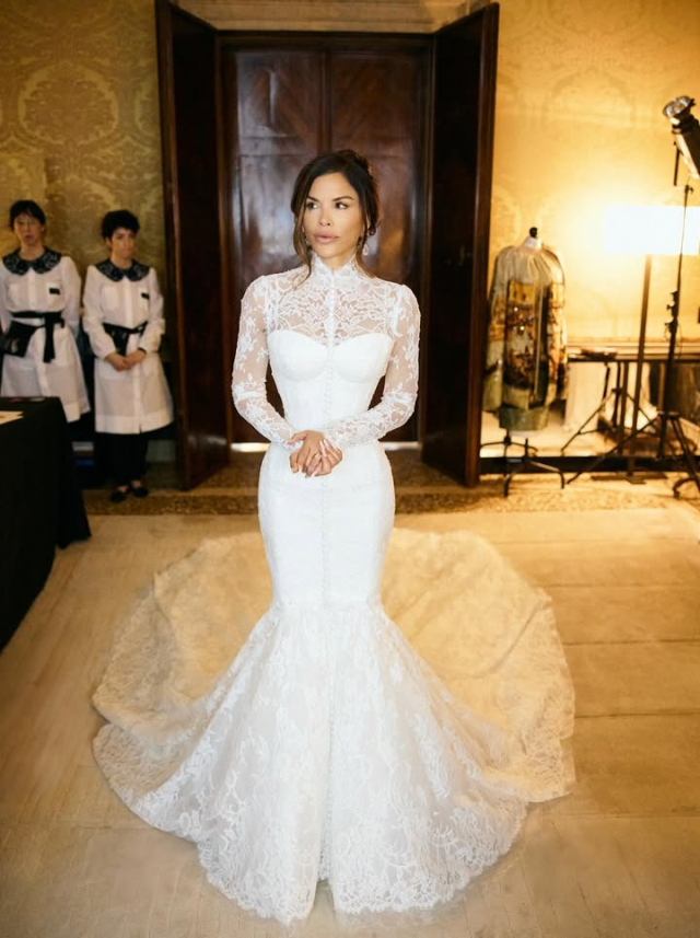 A jaw-dropping wedding gift from Jeff Bezos to his wife
