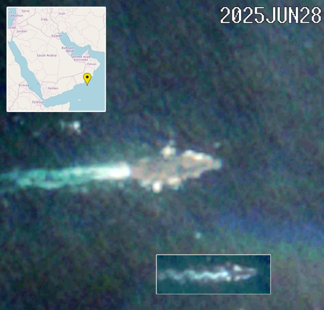 Caught by satellite! The giant ship belonging to the U.S. was captured near Iran