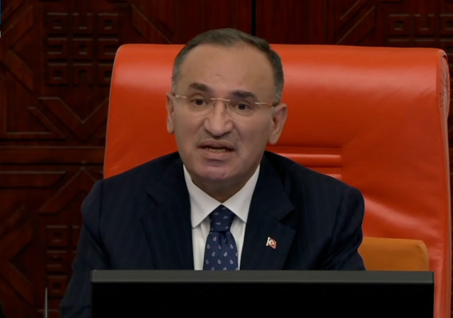 Parliament occupation for Zeydan Karalar, who was arrested from CHP deputies