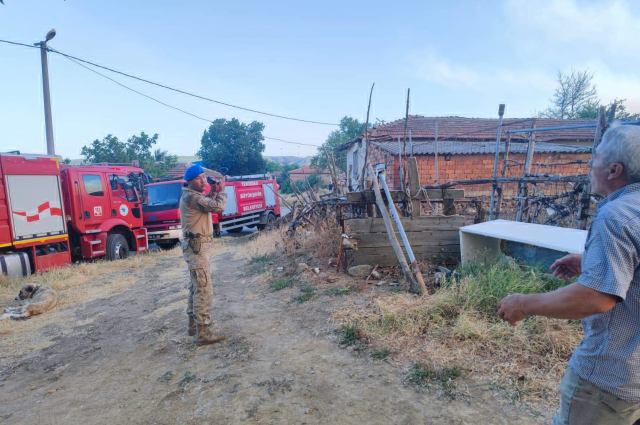 Forest fire in Tekirdağ: A neighborhood threatened by flames is being evacuated