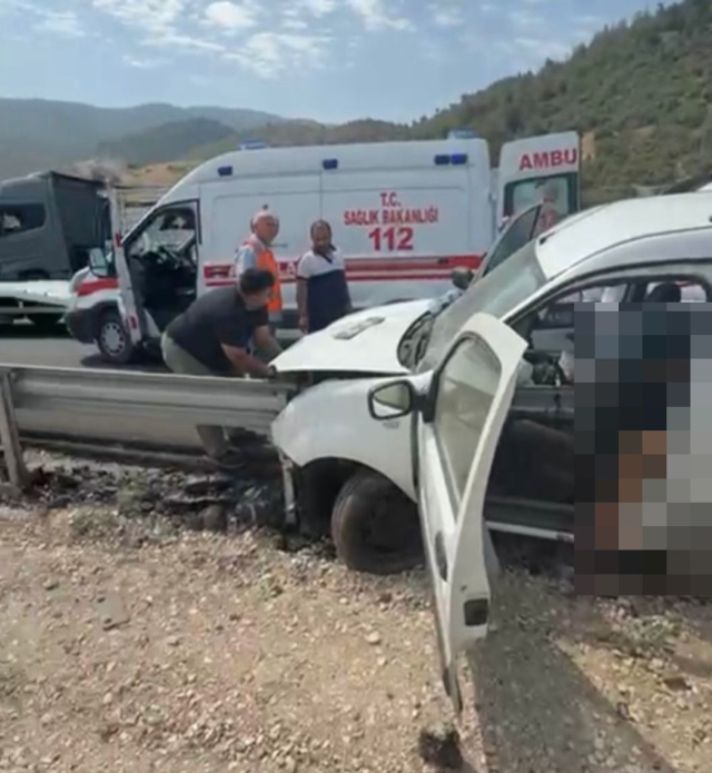 The barrier entered from the engine, came out from the trunk: 2 people lost their lives