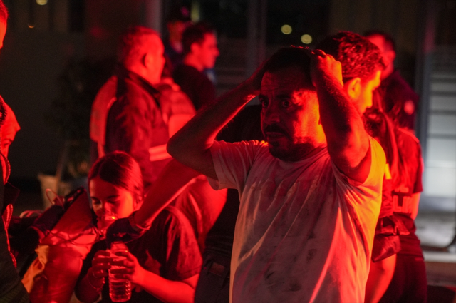3 people, including a baby, lost their lives in the apartment fire, and 3 people were arrested